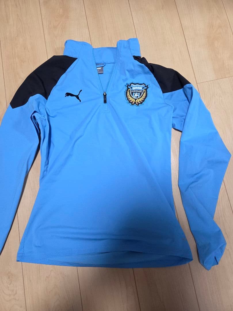 PUMA ジップアップ長袖ウェア Mサイズ