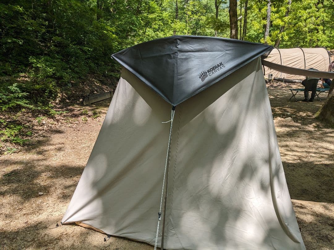 コディアックキャンバス　4人用　カバートップ付