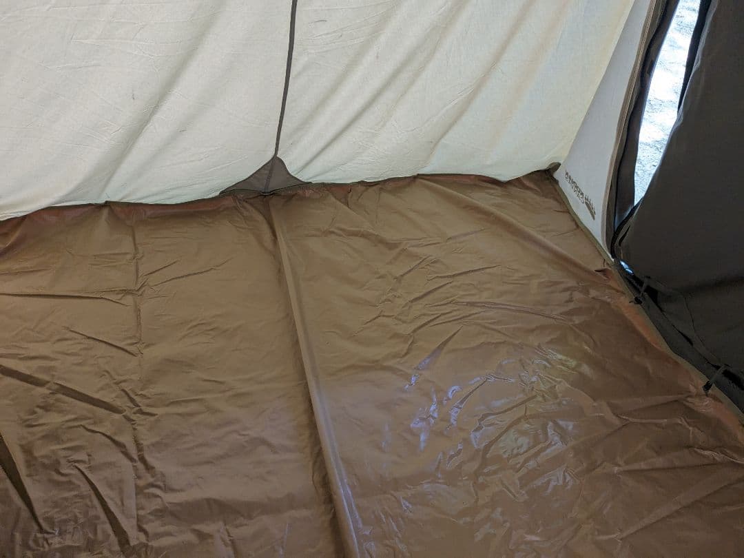 コディアックキャンバス　4人用　カバートップ付