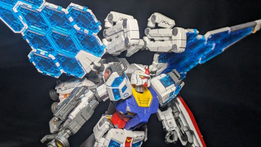 万博ガンダム 塗装済 ガンダム ガンプラ グラスフェザー rx-78-2 高达