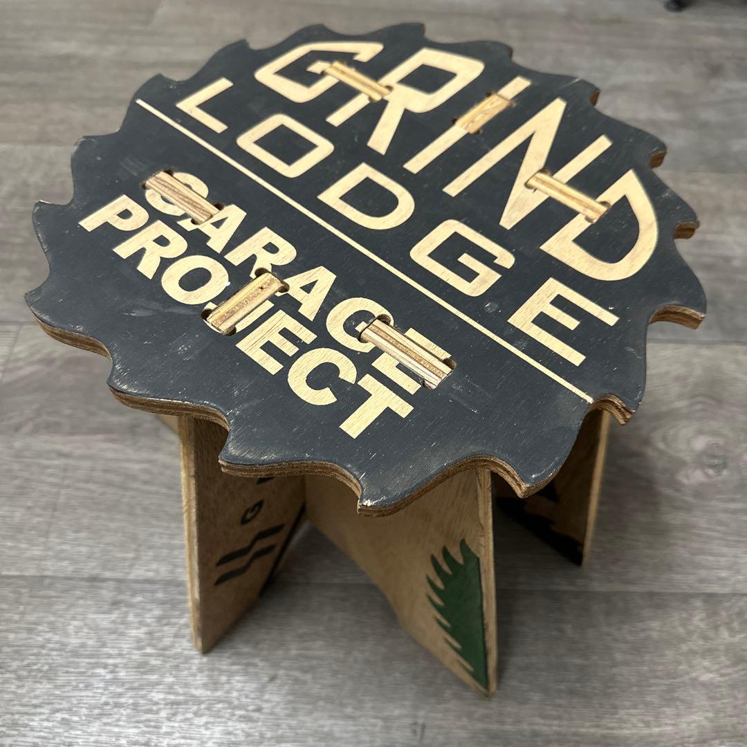 GRIND LODGE グラインドロッヂ　ロゴスツール