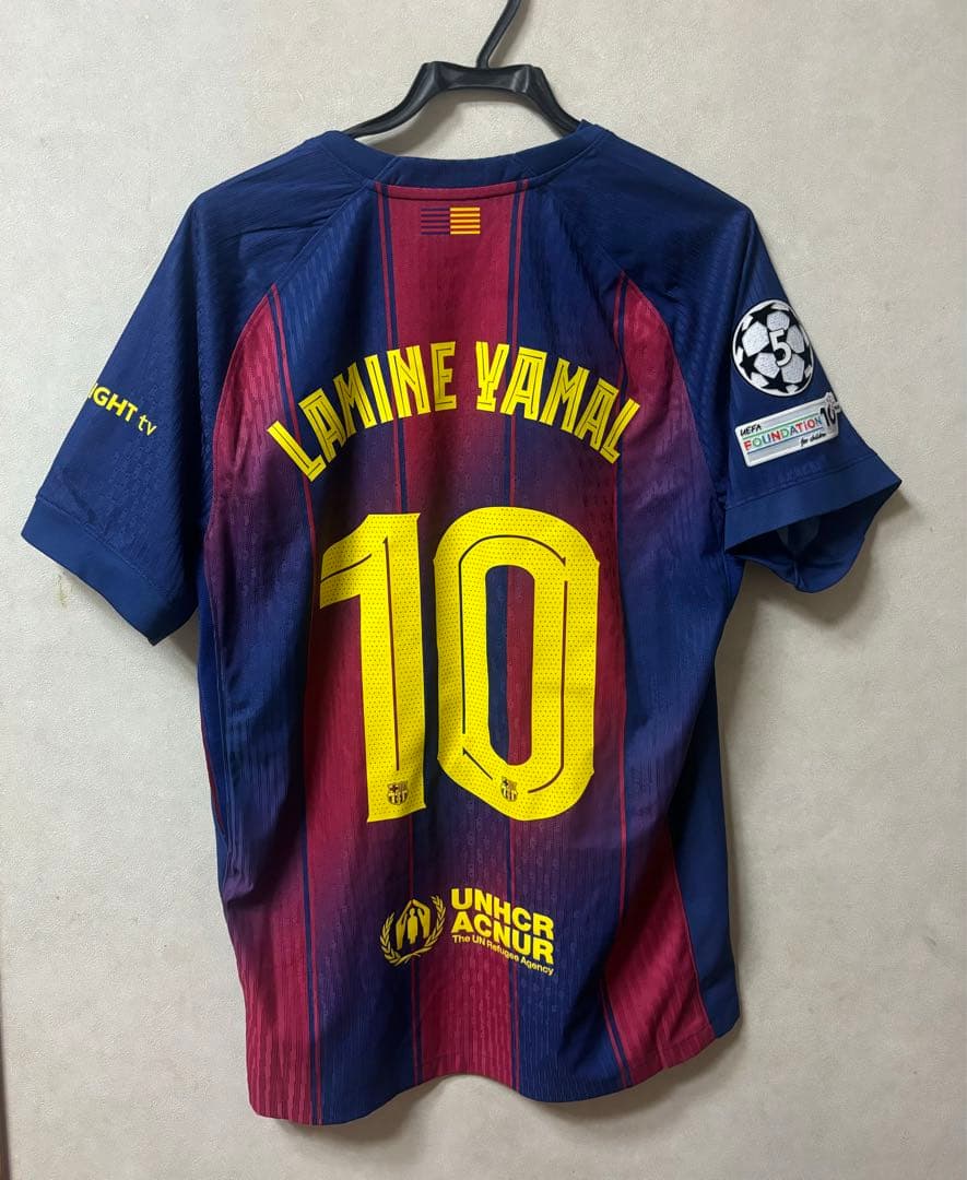 【バルセロナ現地購入】ラミンヤマル オーセンティックユニフォーム 正規品
