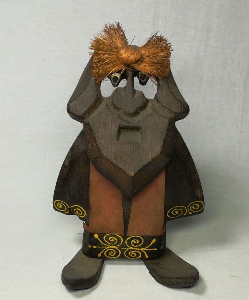 アイヌ彫　木彫　彫刻　民族衣装　ニポポ　コロポックル　コロボックル　人形　置物