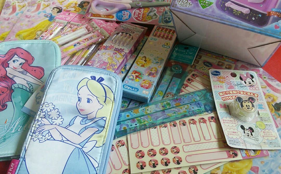 【お急ぎの方 お問い合わせ下さい】ディズニープリンセス 文具色々出品待機中