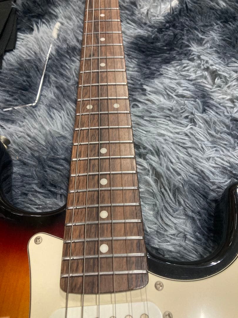 (K)Mavis メイビス　エレキギター SERIAL NO.320081