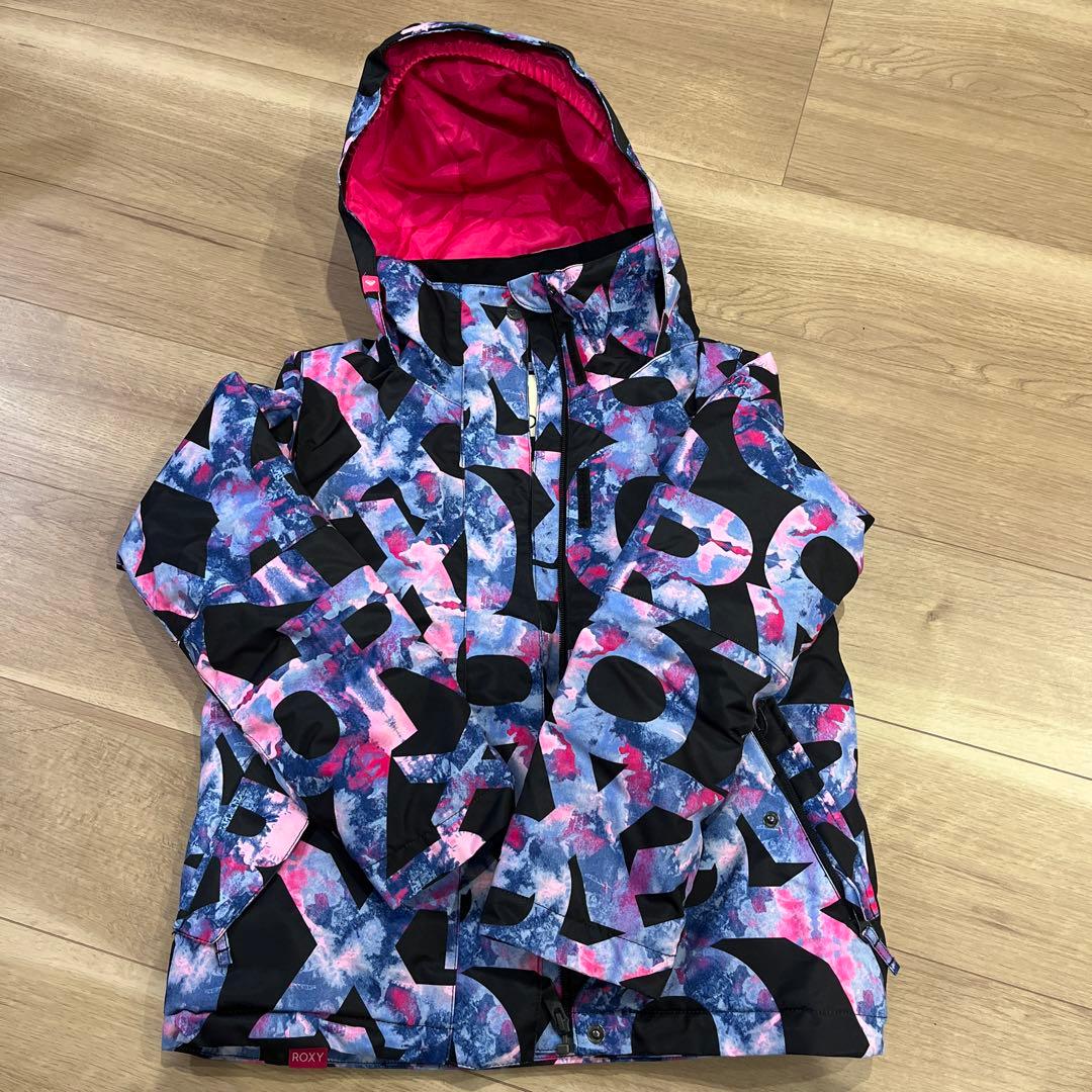 ROXYのスノーウエア。