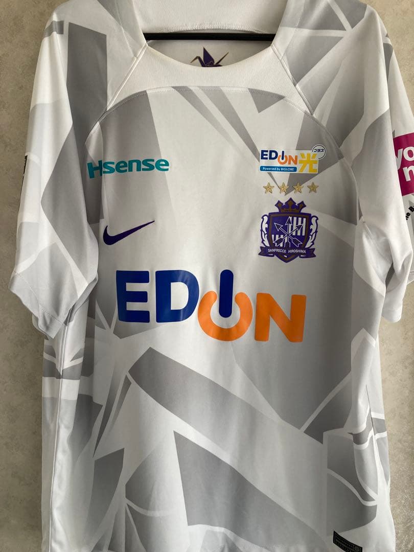 サンフレッチェ広島　2024アウェイユニフォーム　満田誠　3XL