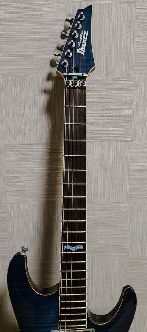 Ibanez Prestigeエレキギター ブルー
