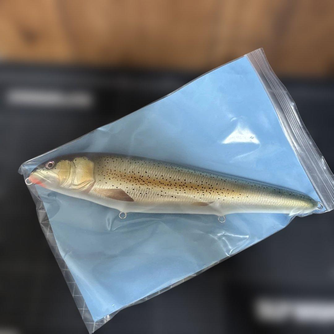 未使用　トモスルアー　ランチパッカー　10インチ 新品未使用です。