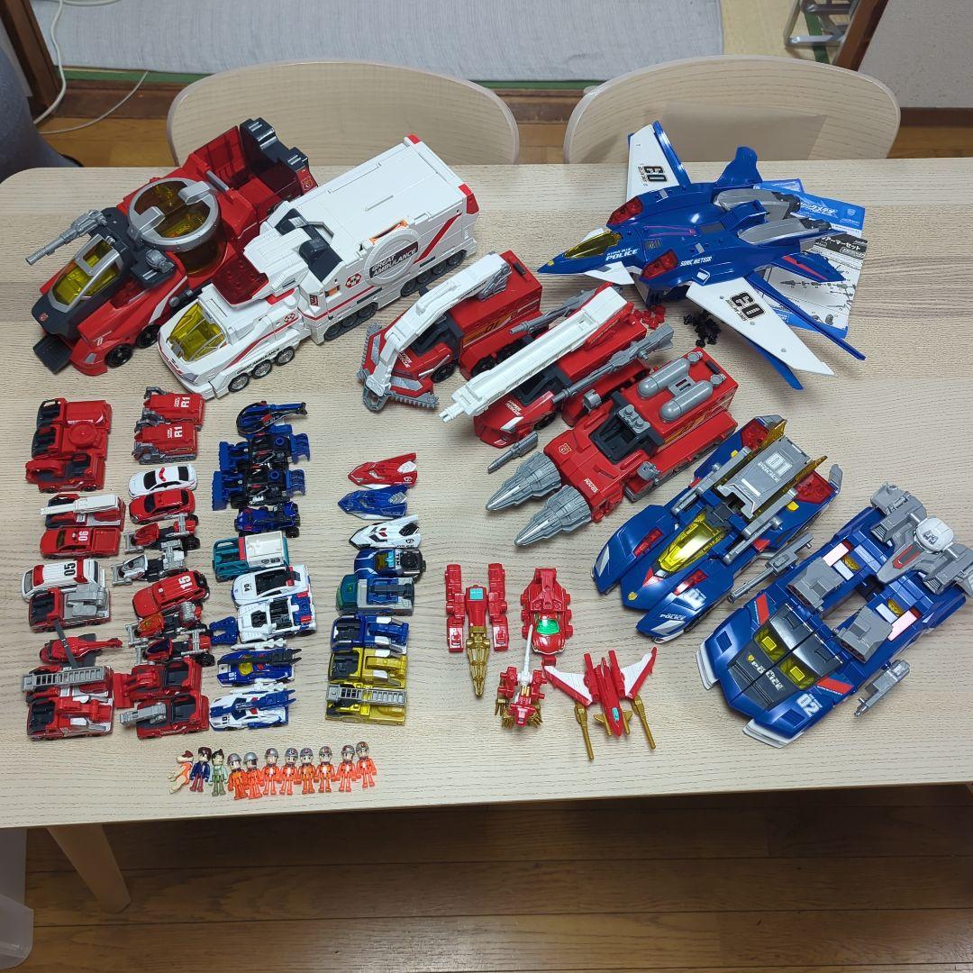 トミカ ハイパーレスキュー ハイパーブルーポリス グレートアンビュランス