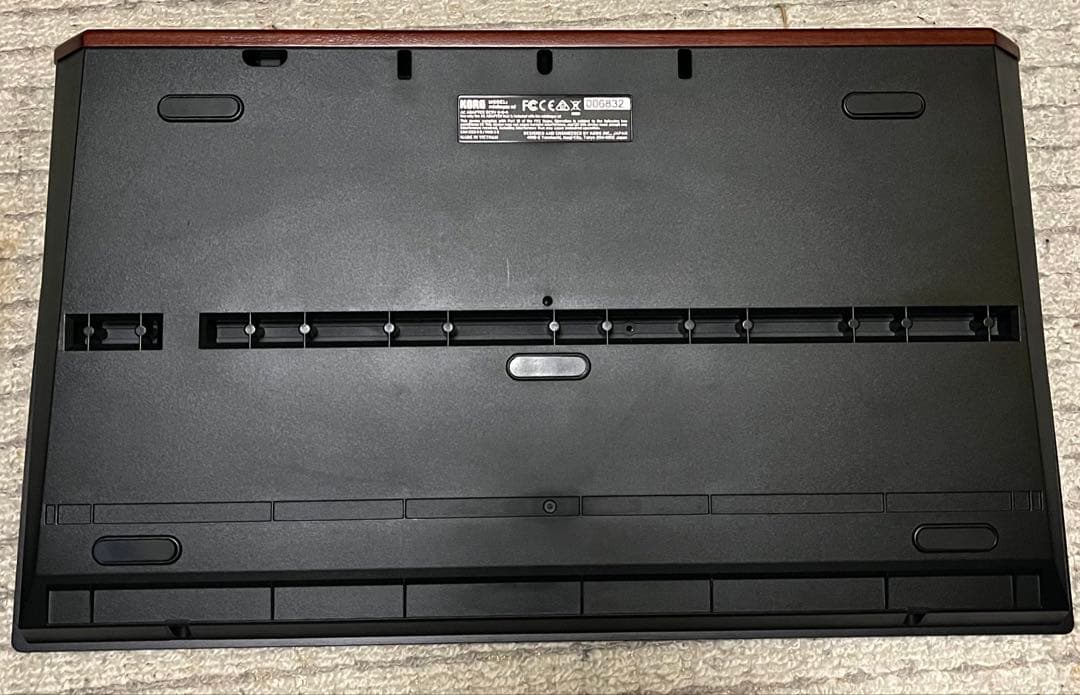 【美品】 KORG minilogue xd アナログシンセサイザー ケース付き