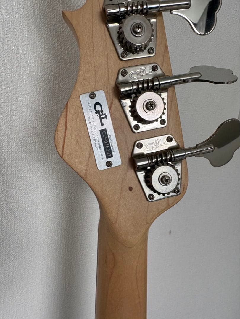 G&L SB-2 ベース