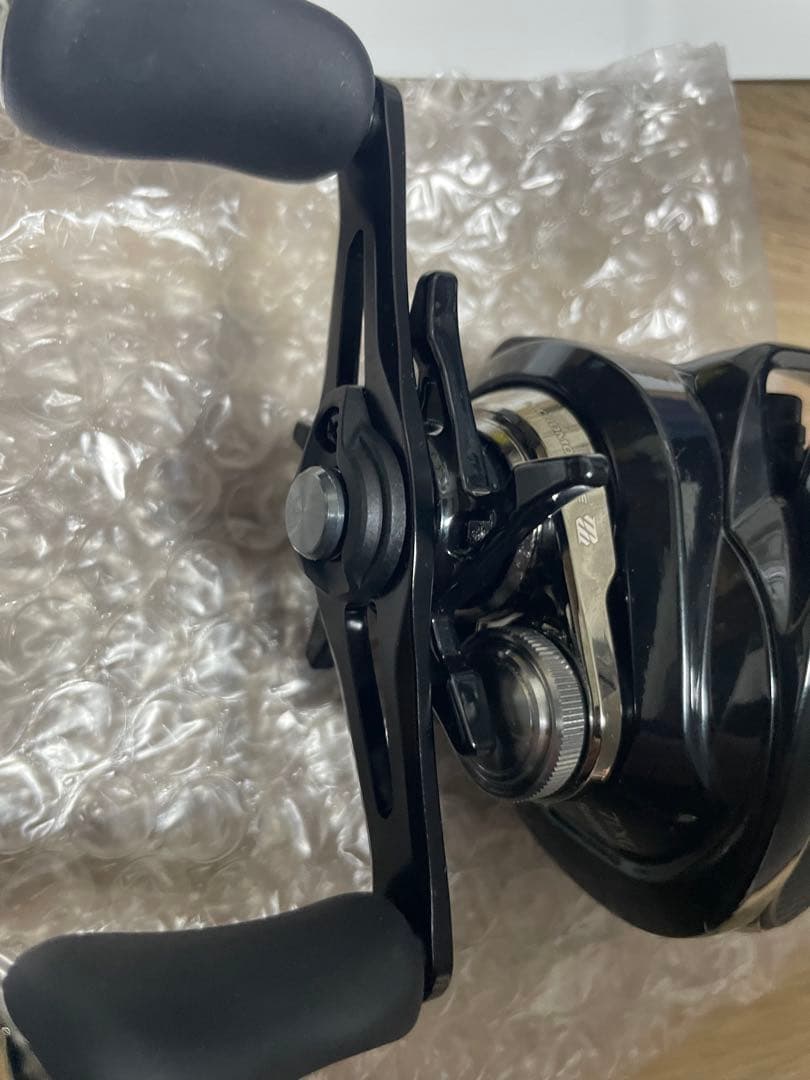 ほぼ新品24メタニウムDC