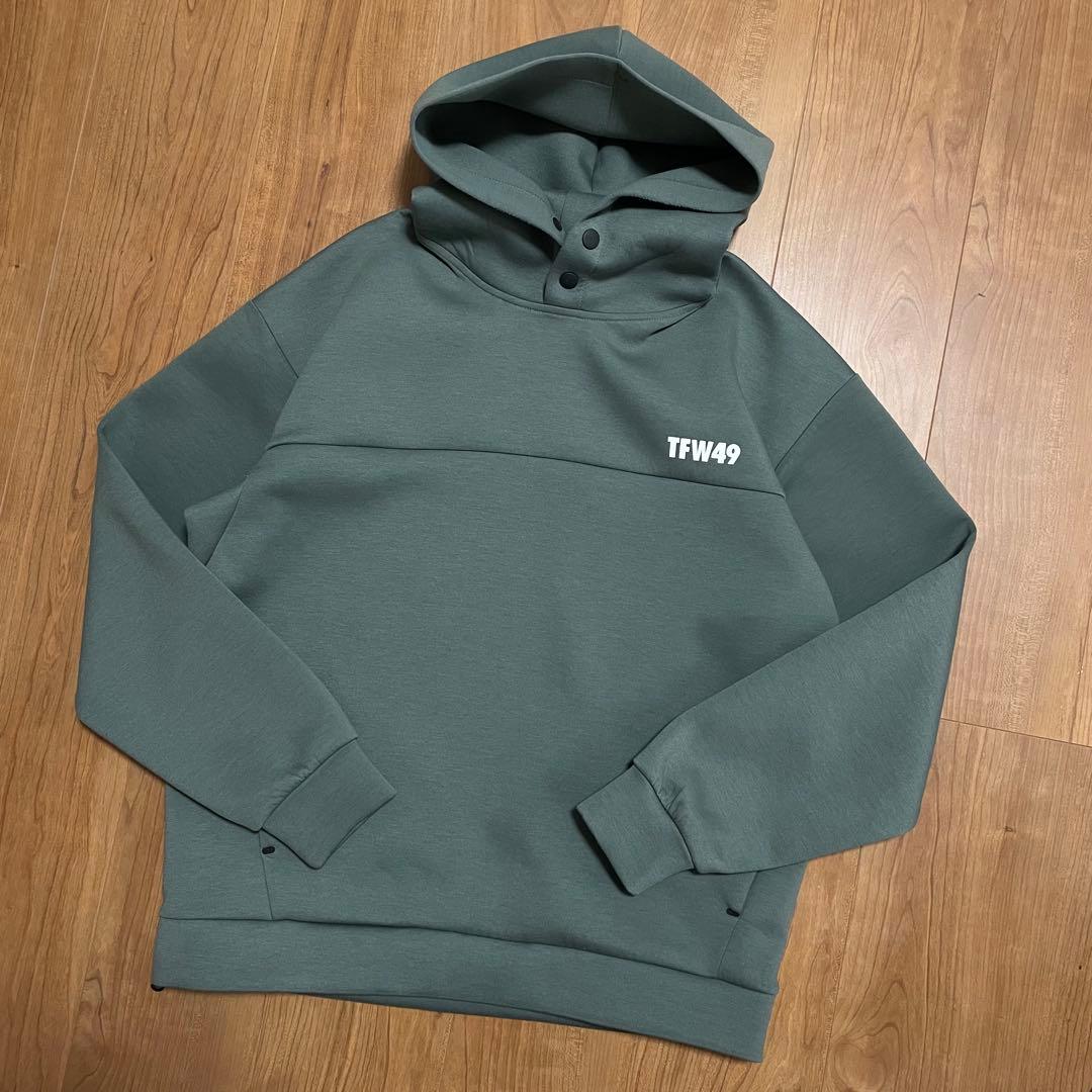 TFW49 CARDBOAD MATELIAL HOODIE パーカー カーキ