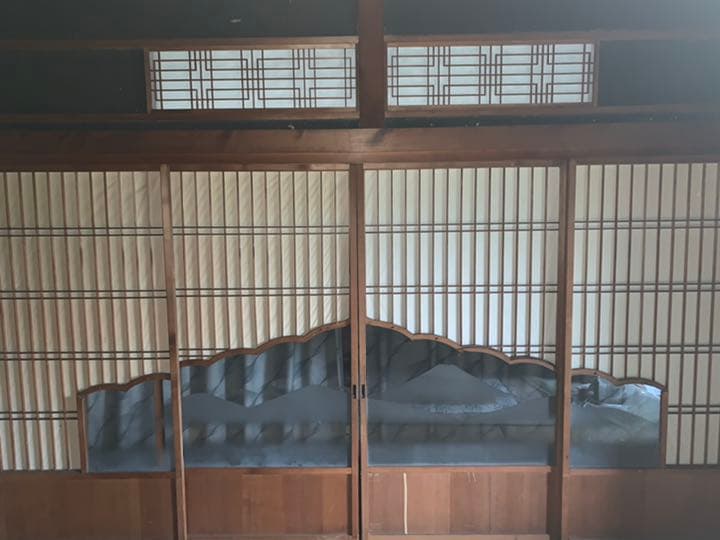 欄間、引戸、網代天井