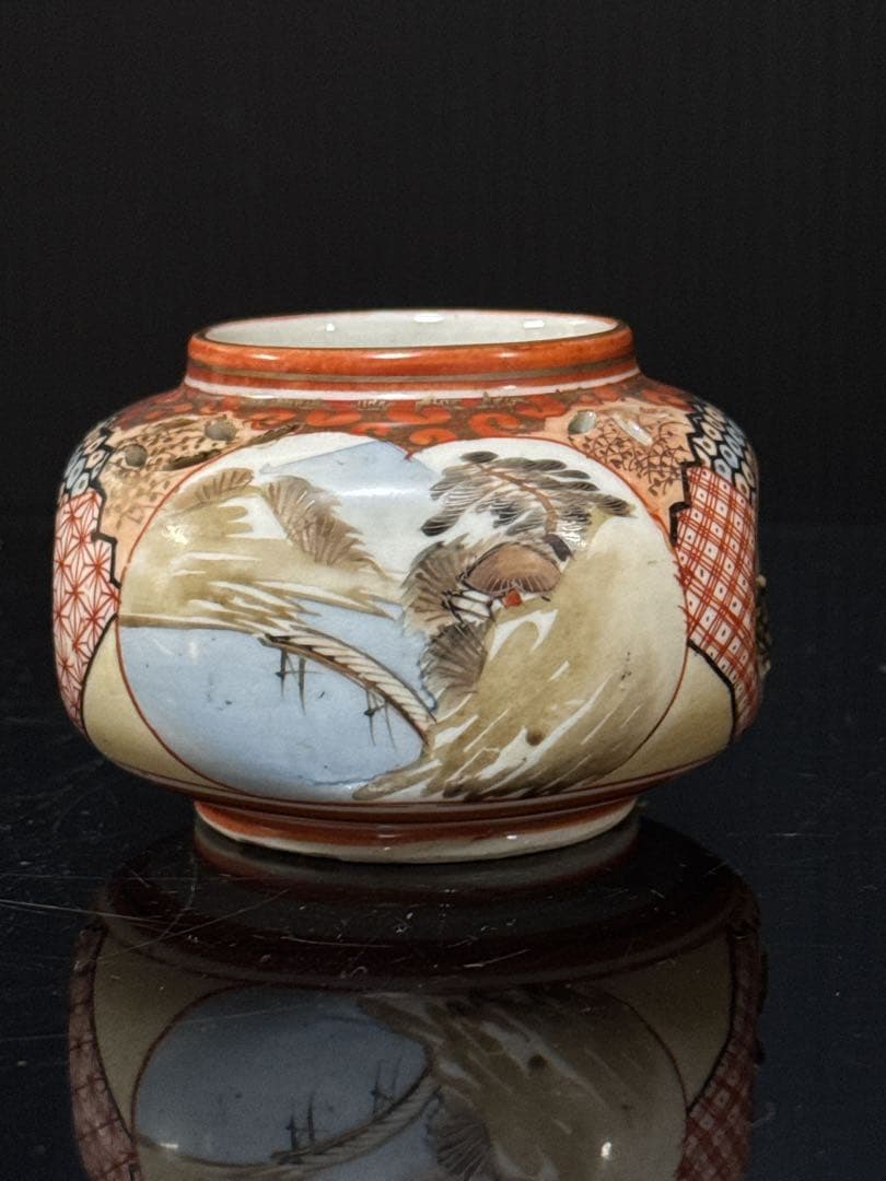 明治期 九谷焼 細密赤絵錦 窓絵亀人物図 盃台 酒器