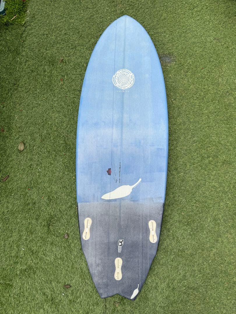 5'5\"28.13L ジャスティス-チリ［ピナコラーダ］ オルタナティブ