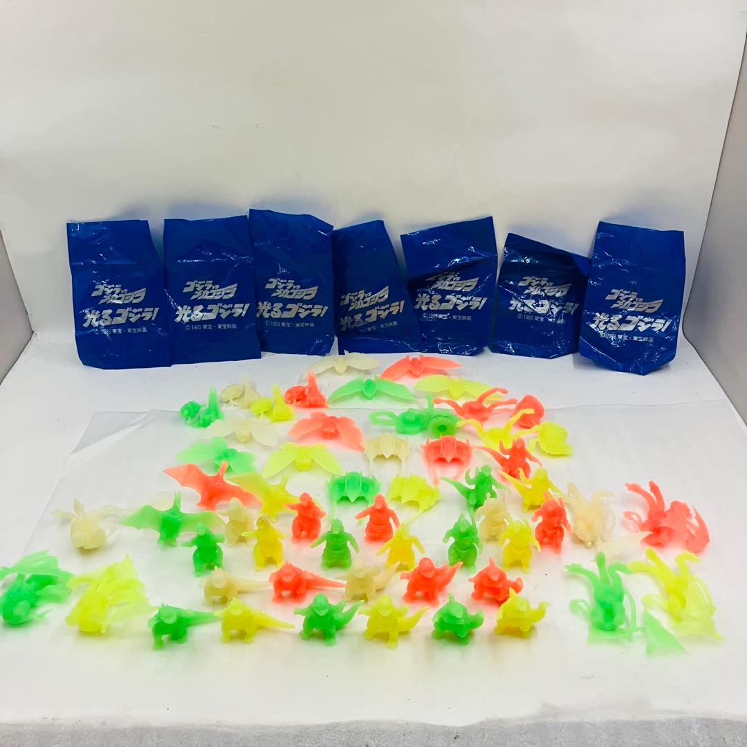 【激レア 当時物】ゴジラVSメカゴジラ　光るゴジラ！ 54種セット