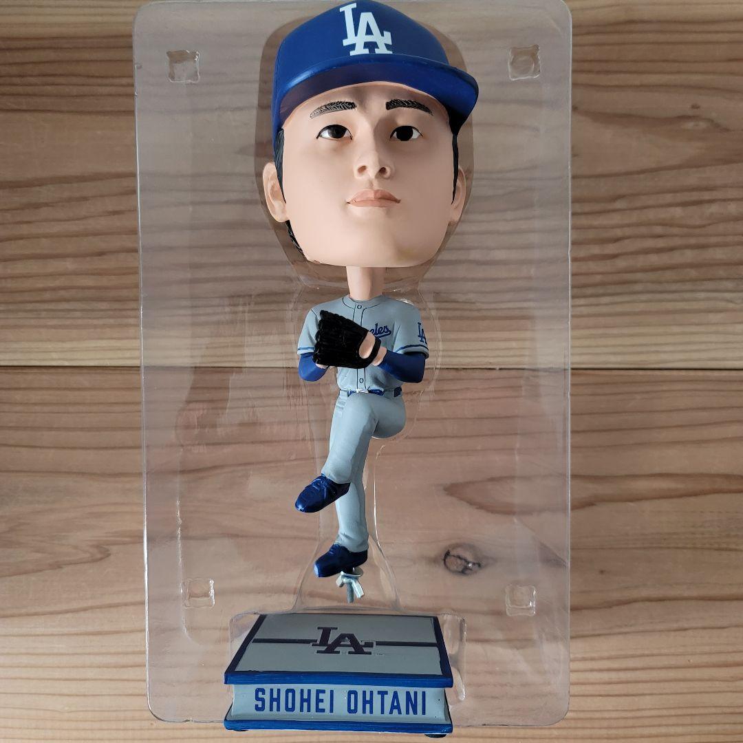 希少 世界限定10000個 大谷翔平ピッチャーボブルヘッド アウェーユニフォーム