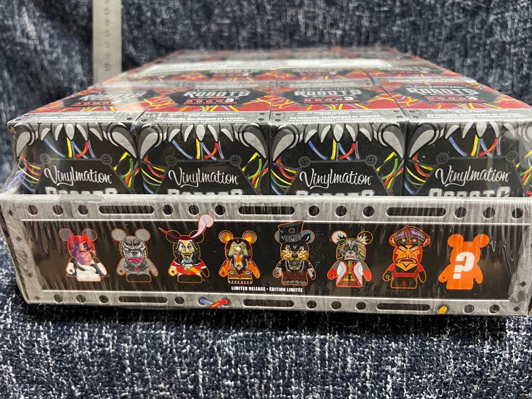 ディズニー　バイナルメーション　ロボット　シリーズ4 1カートン