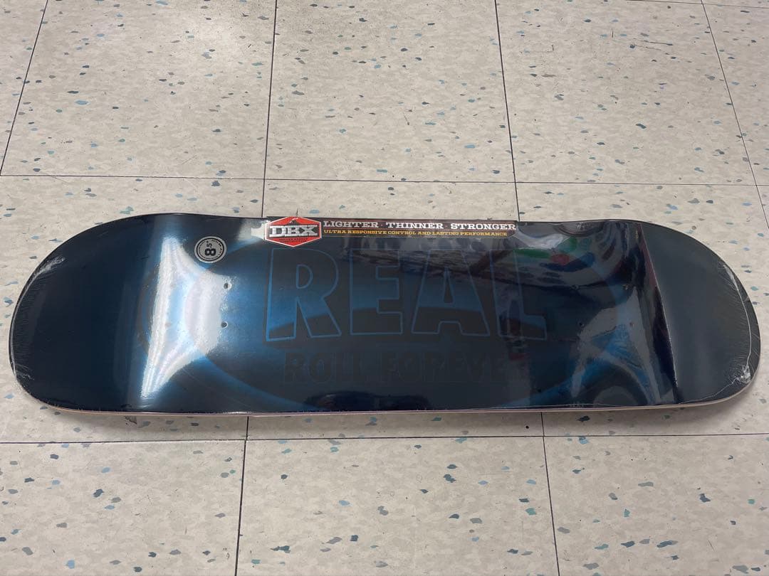 REAL OVAL BLUE FOIL DBX DECK 8.5デッキ新品送料込