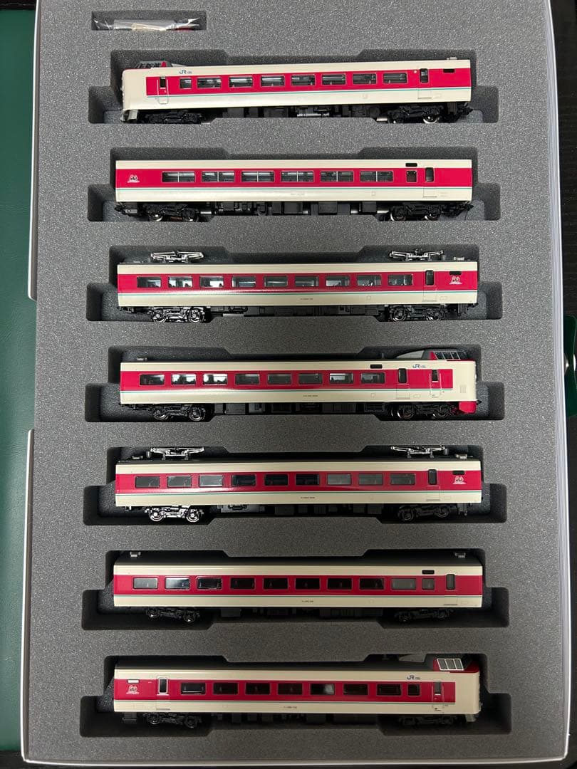 【室内灯付】KATO 10-1452 381系 ゆったりやくも（ノーマル編成）