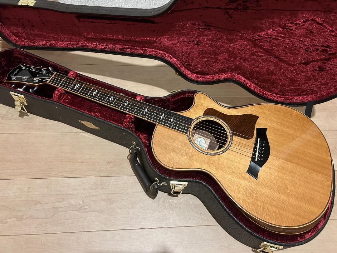 レア/希少　美品 Taylor テイラー　812ce DLX ES2