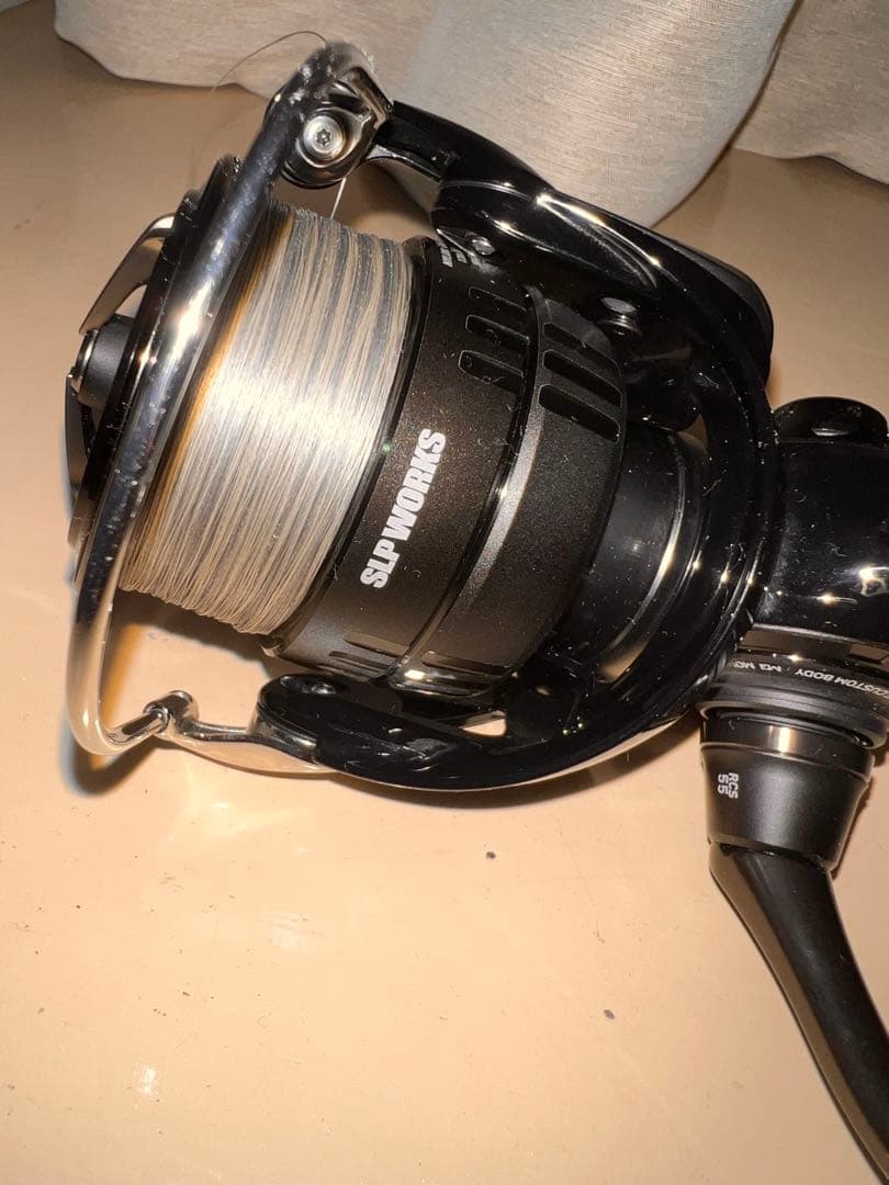 リール SLP Works 24CERTATE CUSTOMBODY LT3000-XH