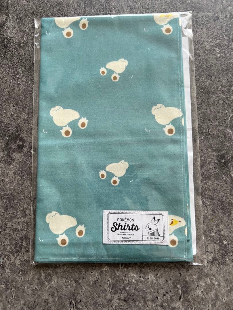 ポケモンシャツ　バンダナ　カビゴン