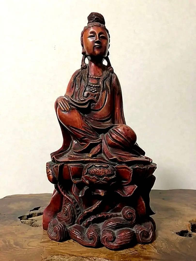 中国仏教美術 古木 一刀彫 蓮乗観音菩薩