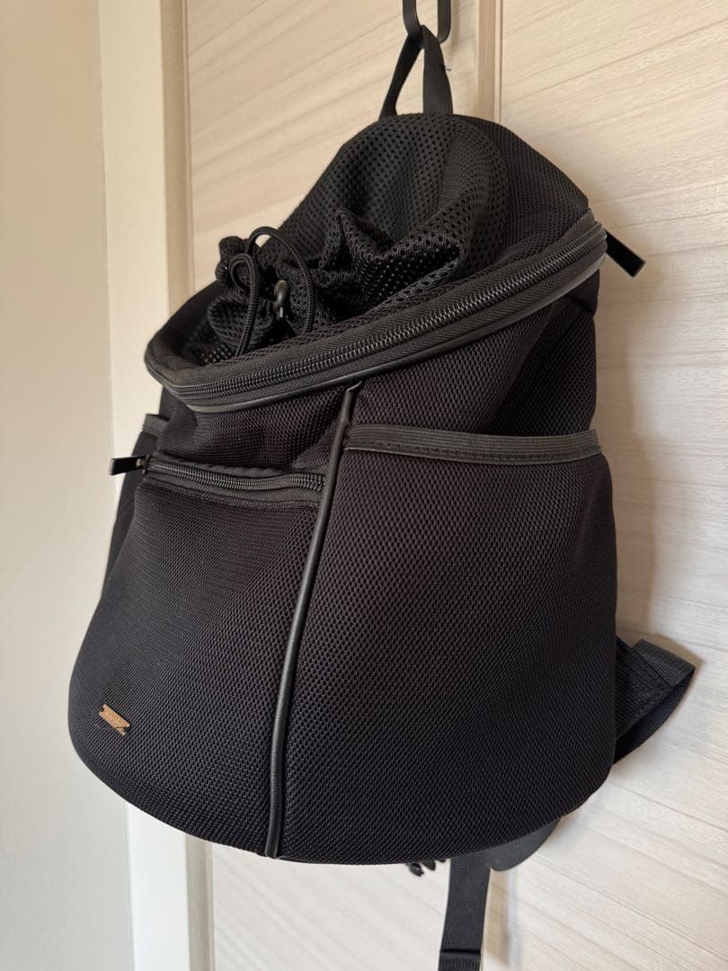 モンシェリ(mon cheri) 軽量メッシュ巾着リュック -BLACK / S