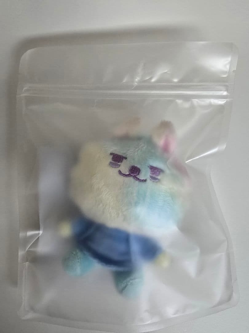 TXT プルバトゥ レインボー キーリング ヨンモン