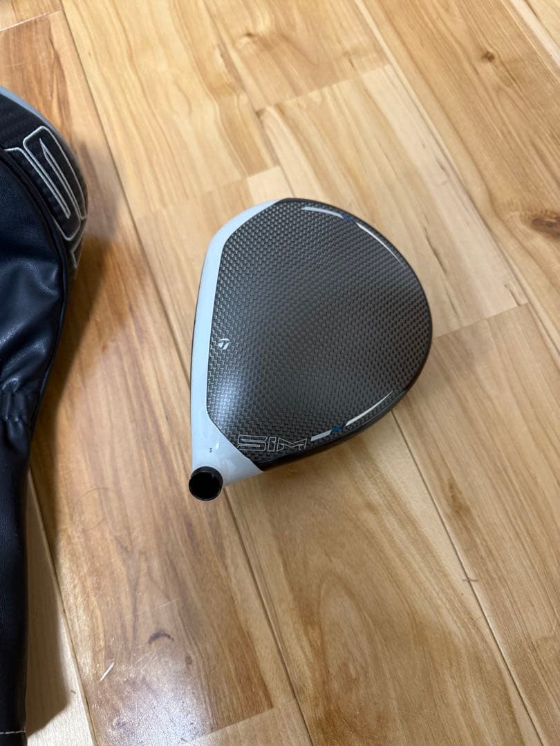 SIM9°　美品　ドライバーヘッド、カバー付き