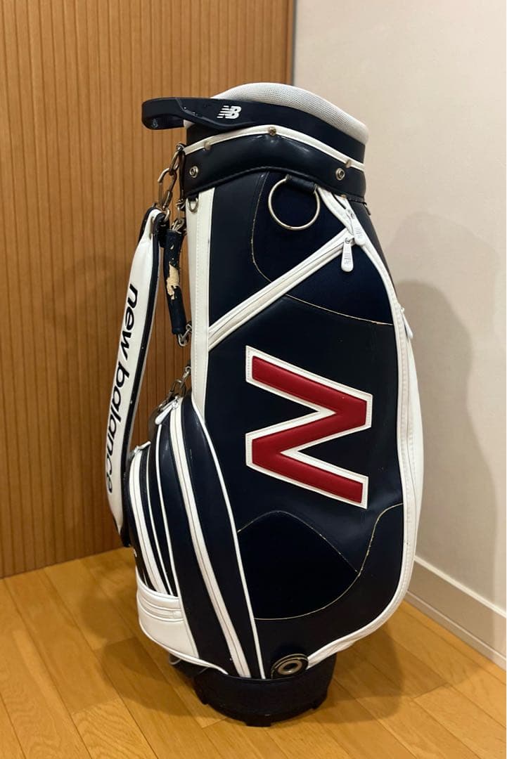 ニューバランス　Nモチーフ　キャディバッグ　9型　出品は25日終了