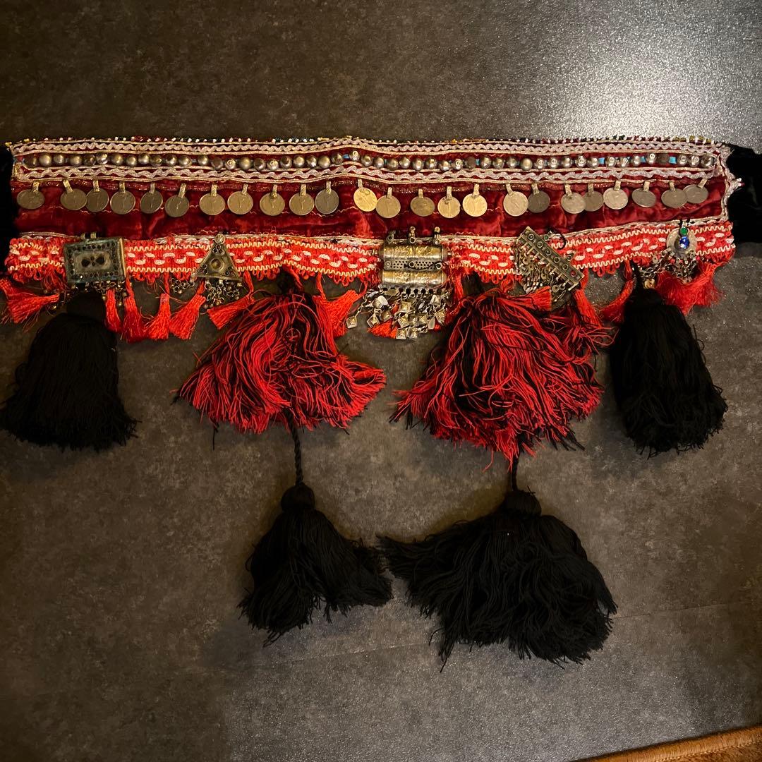 ベリーダンス　衣装　トライバル　フュージョン　赤　黒