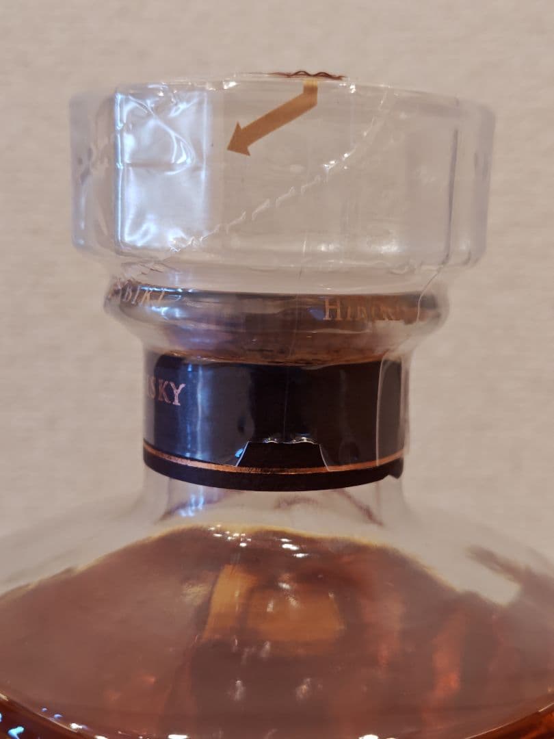 サントリー　響 12年 　500ml