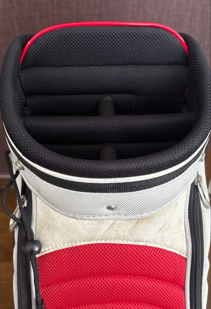 お値下げ⭐︎TaylorMade キャディバッグ