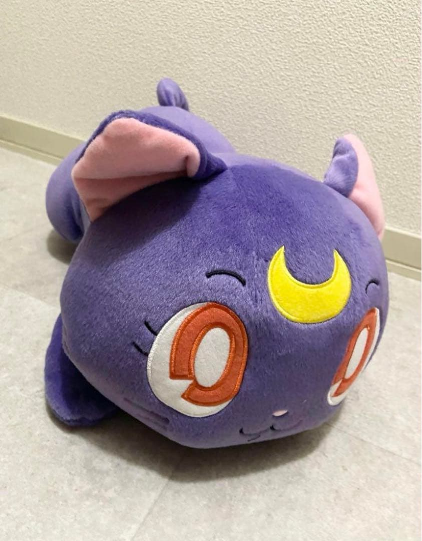 めちゃでかぬいぐるみ　ルナ　劇場版美少女戦士セーラームーンEternal