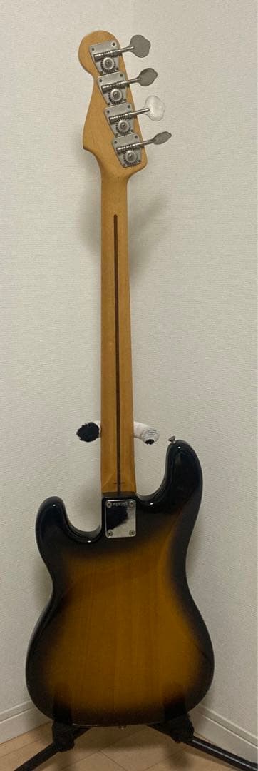 fender japan eシリアルprecision Bass PB57