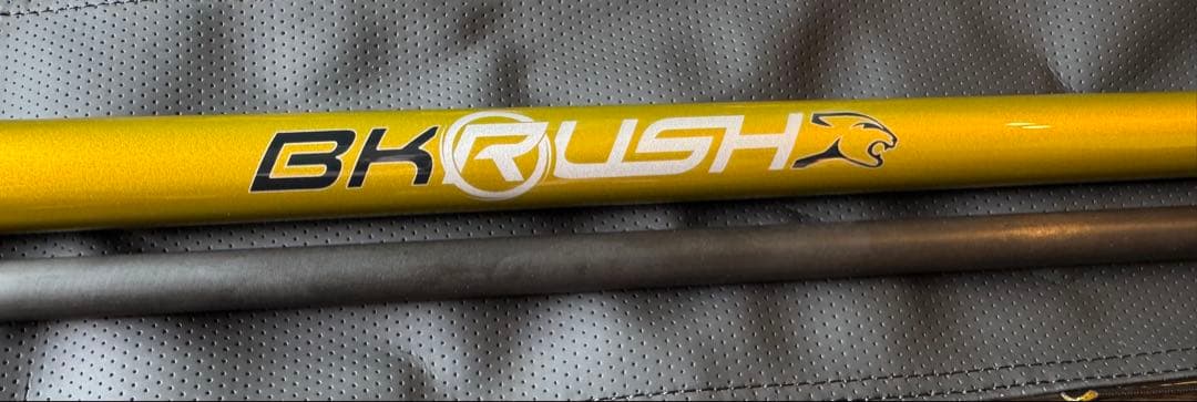 限定品　predetor BK RUSH ゴールド