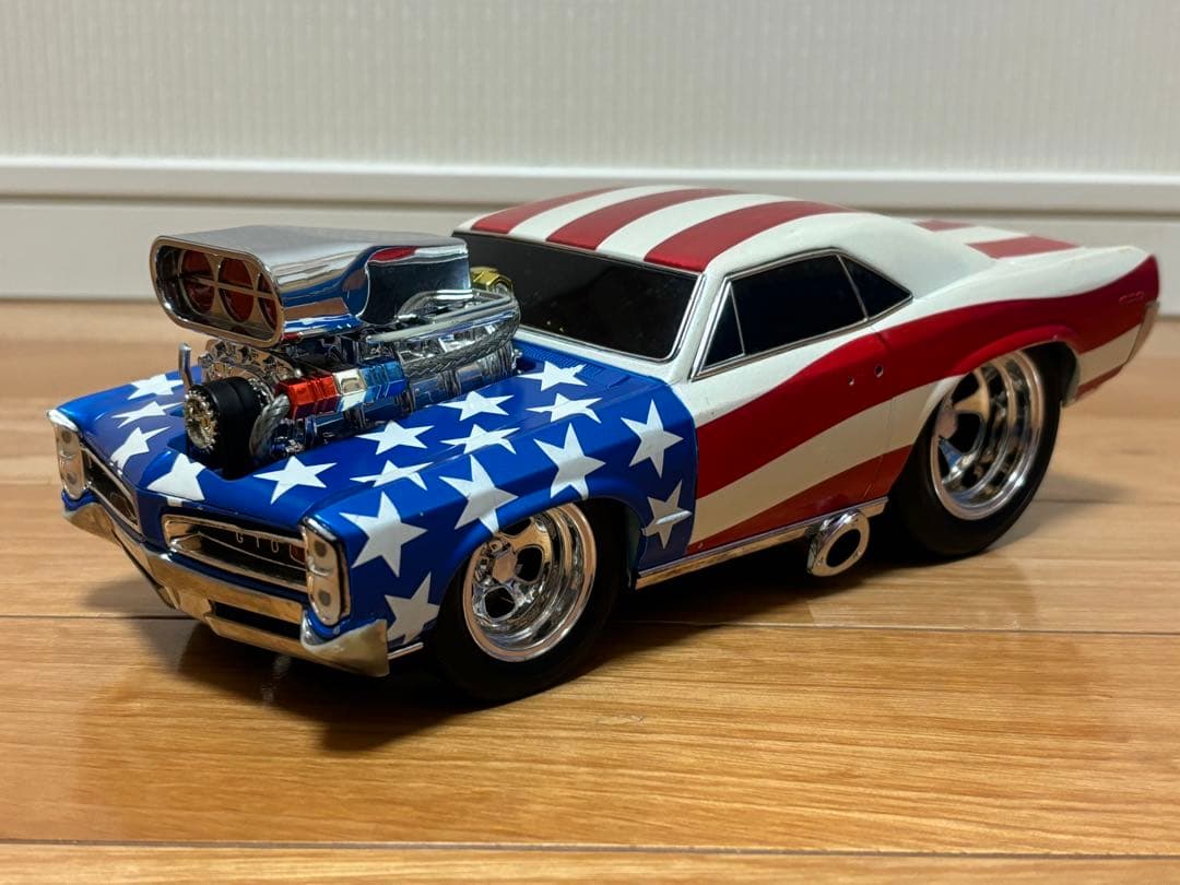1/18 1966 Pontiac GTO マッスルマシン USA 訳あり