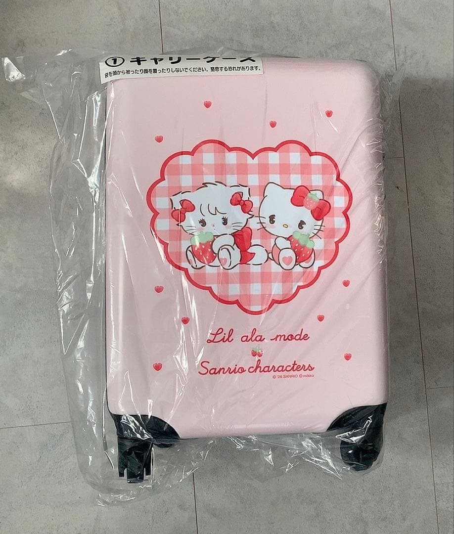 リルアラモード×サンリオキャラクターズ　当りくじ　①キャリーケース