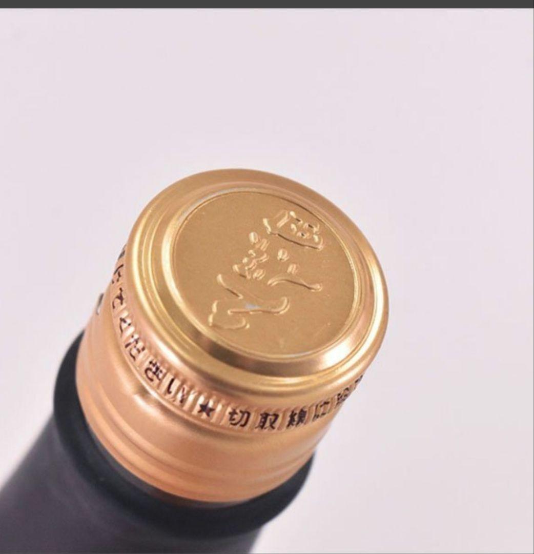 日本酒 久保田 萬寿 純米大吟醸酒 1800ml 化粧箱入り