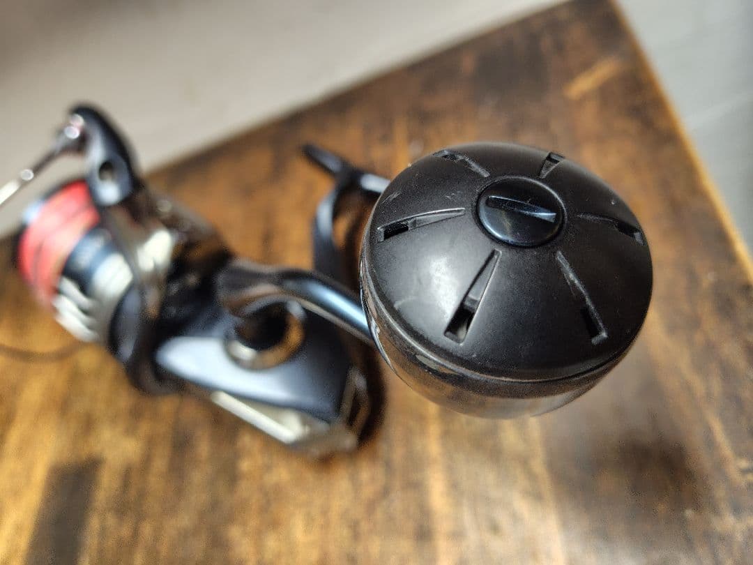 ストラディックSW　8000HG スピニングリール