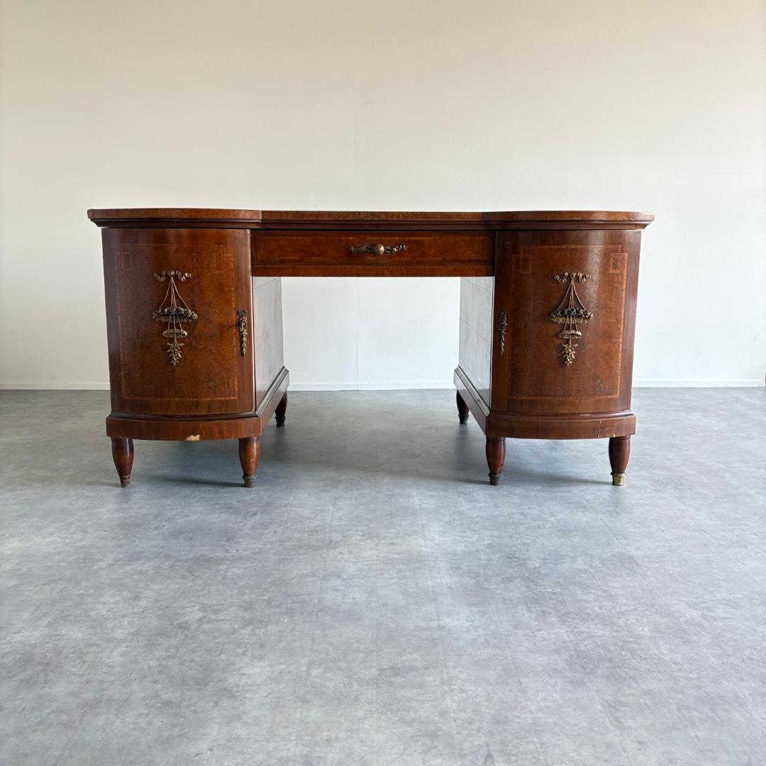ロココ様式 ラグジュアリーデスク　レザートップ＆真鍮装飾付き鍵付き収納