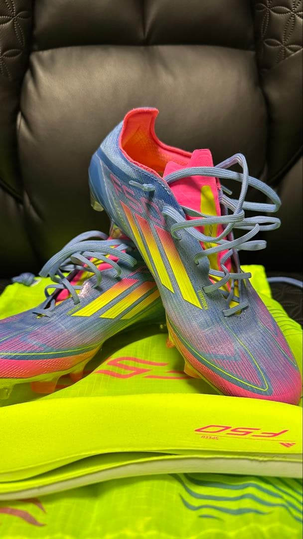 adidas F50 サッカーシューズ・スパイク