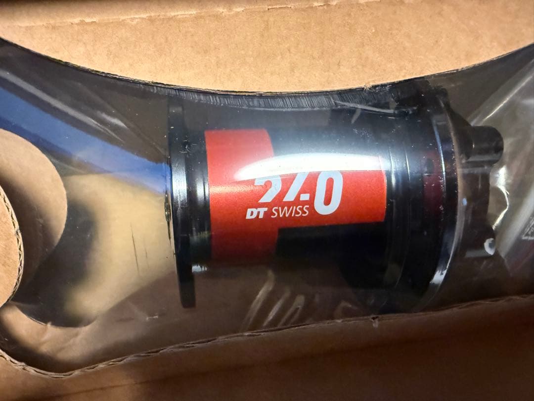 dt swiss 240 lefty 50フロントハブ 28H 未使用品