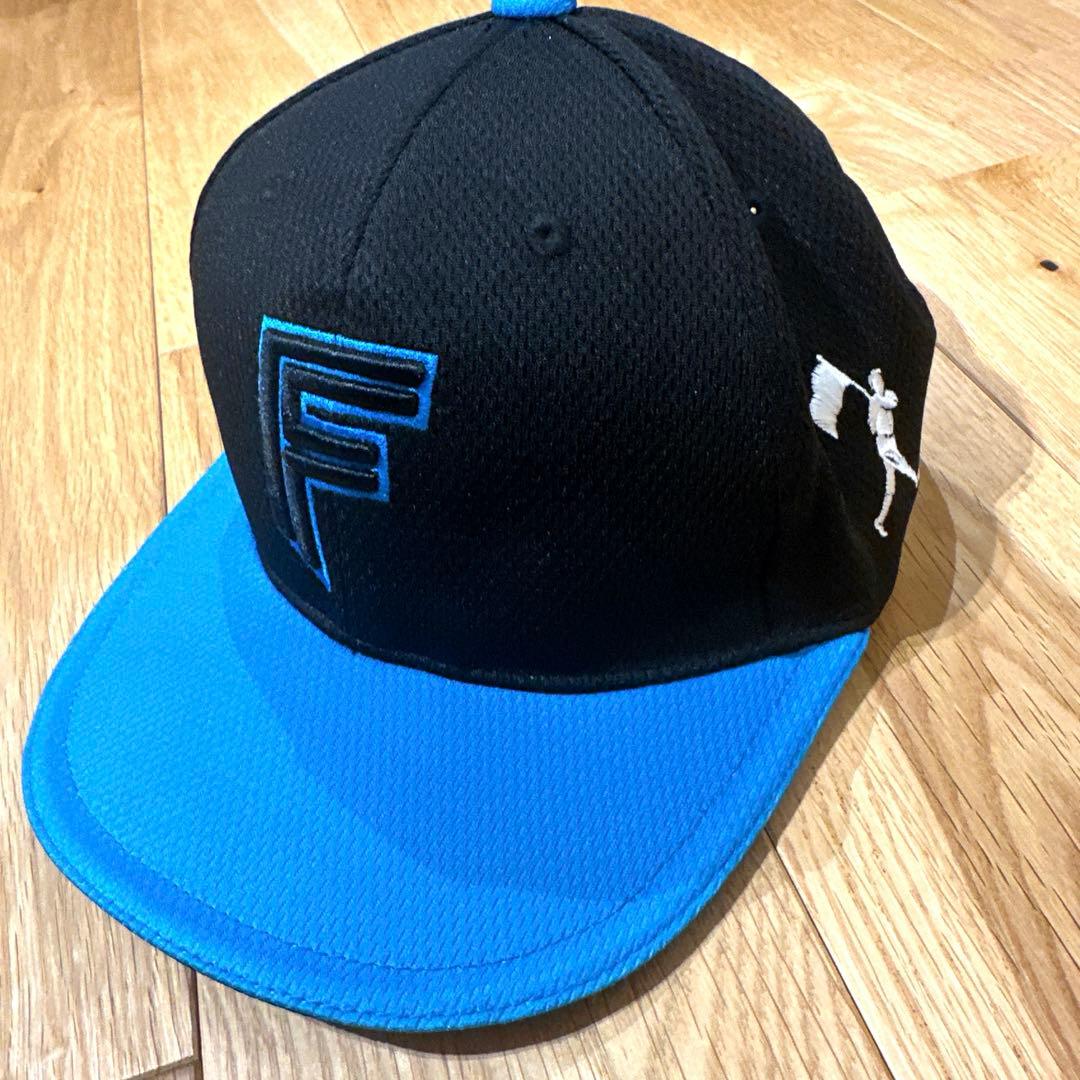 ファイターズ　エスコンフィールド1周年キャップ　帽子　フリーサイズ　販売品