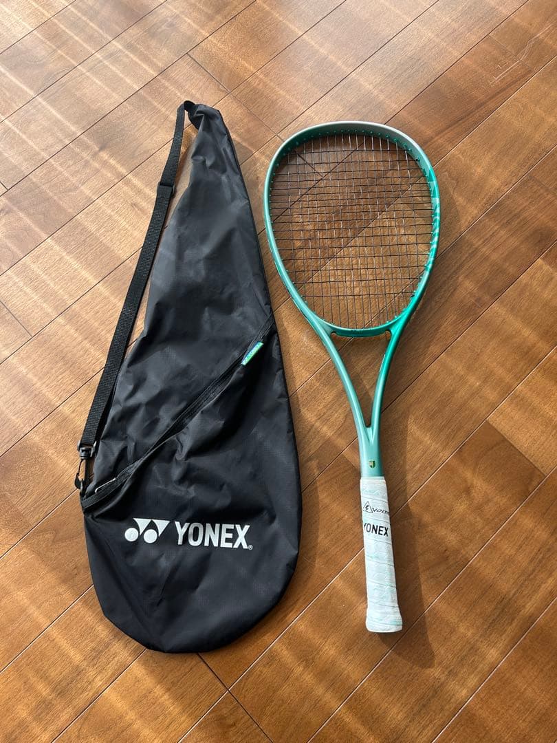 ヨネックス　新型ボルトレイジ　7VS UL1