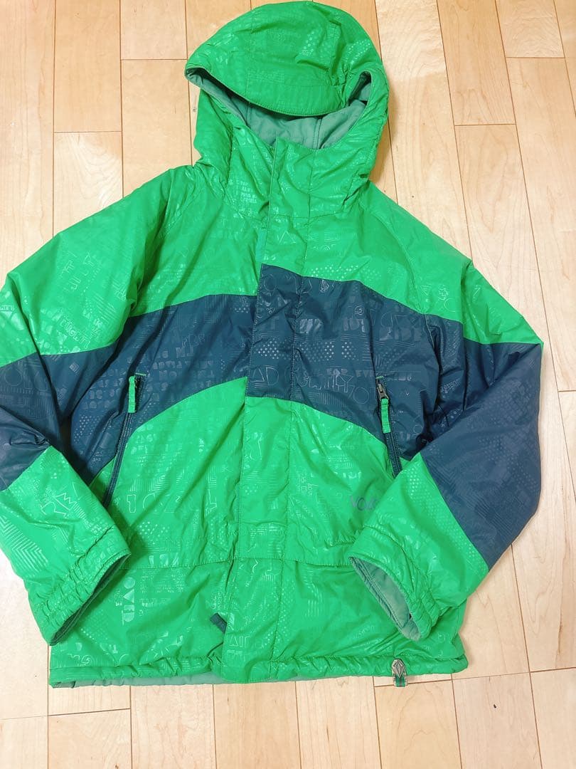 美品　VOLCOMスノーボードウェア
